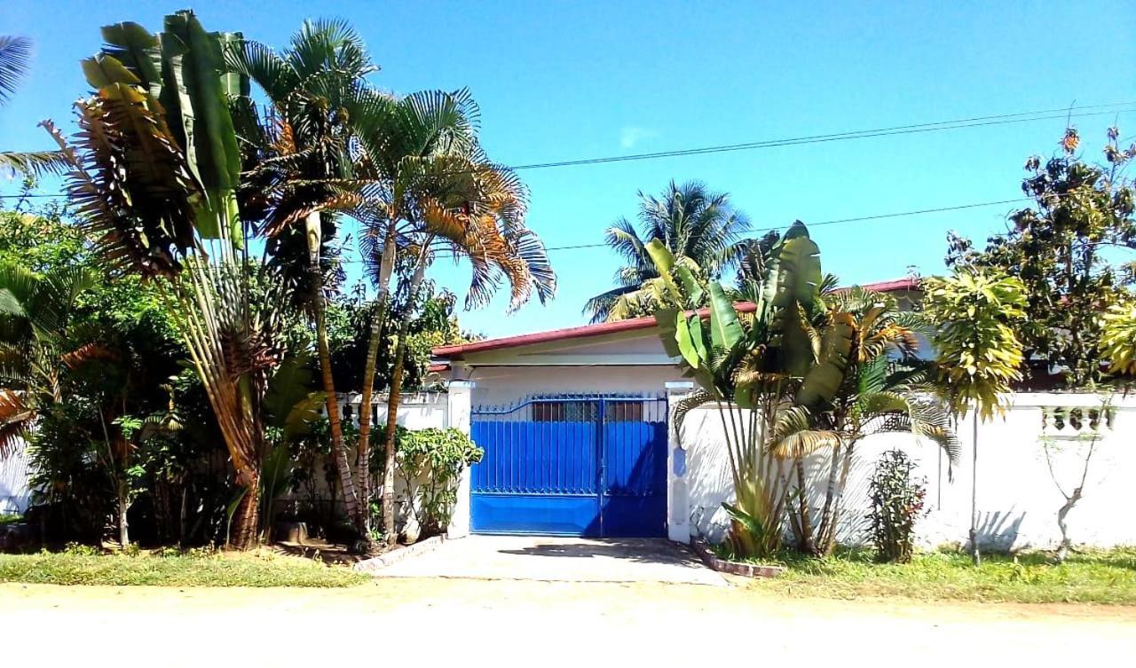 Maison D'Hotes Villa Mont Du Pelerin A Toamasina Madagascar Exterior foto